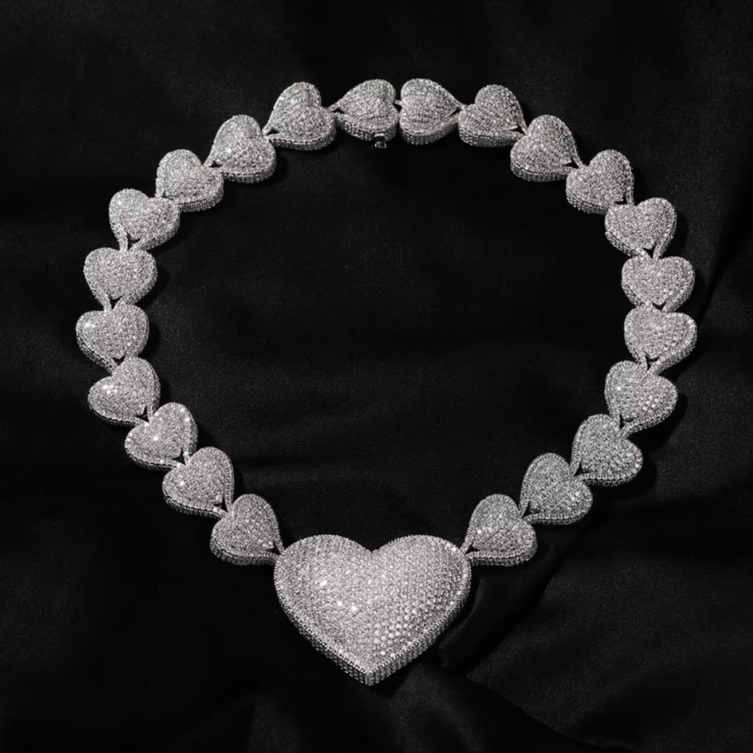 Mega Heart Chain